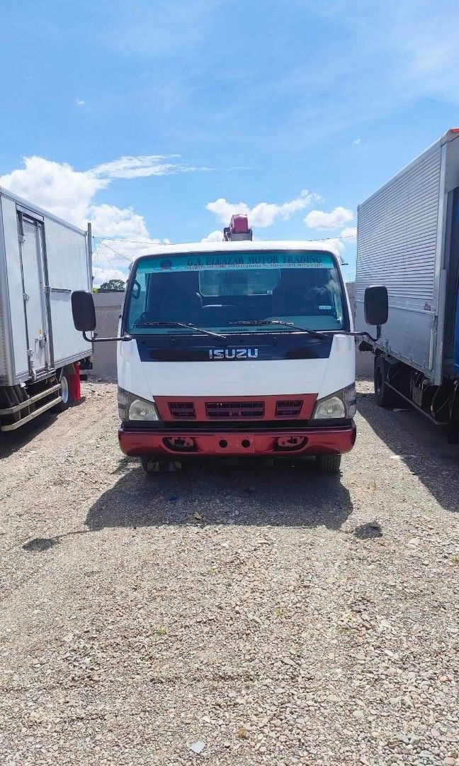 Isuzu Elf 14ft. Cargo Crane ST0423-0020-9