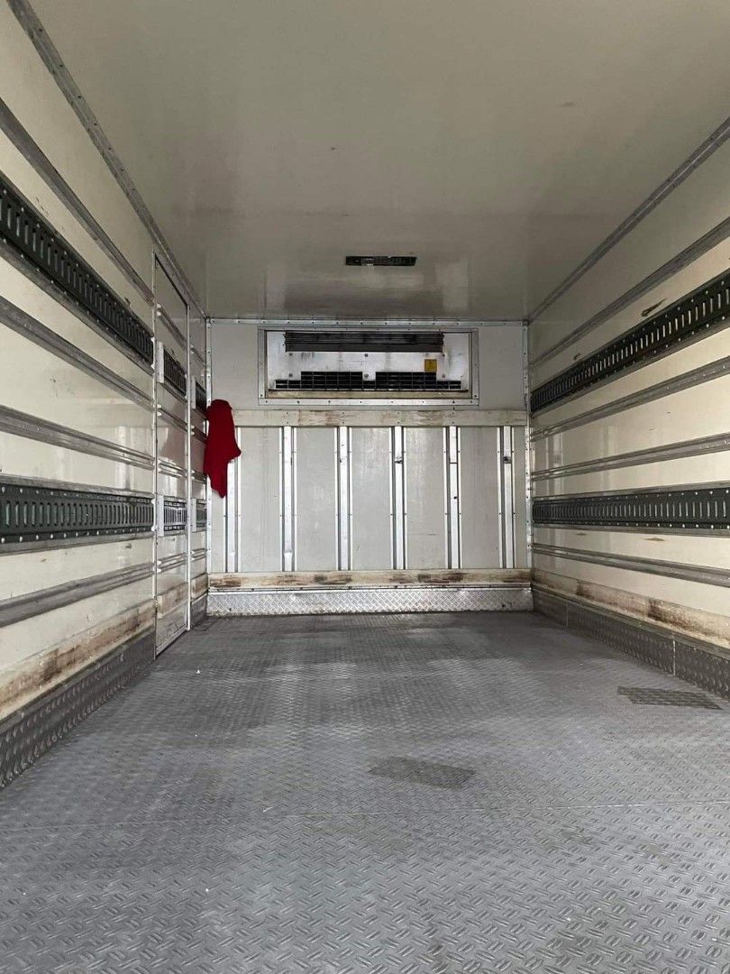 Isuzu 14 Ft. Freezer Van FV0723-0003-9