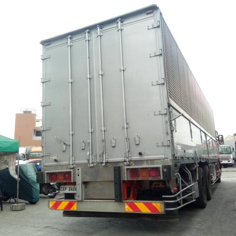 Fuso Super Great Wing Van 10W WV0823-0056-14