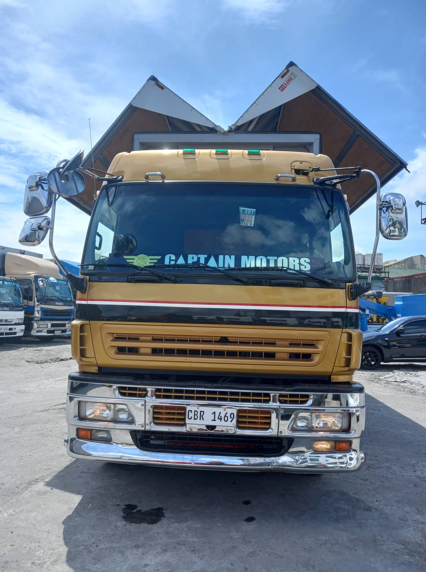 Isuzu Giga Wing Van 10W WV0823-0055-14