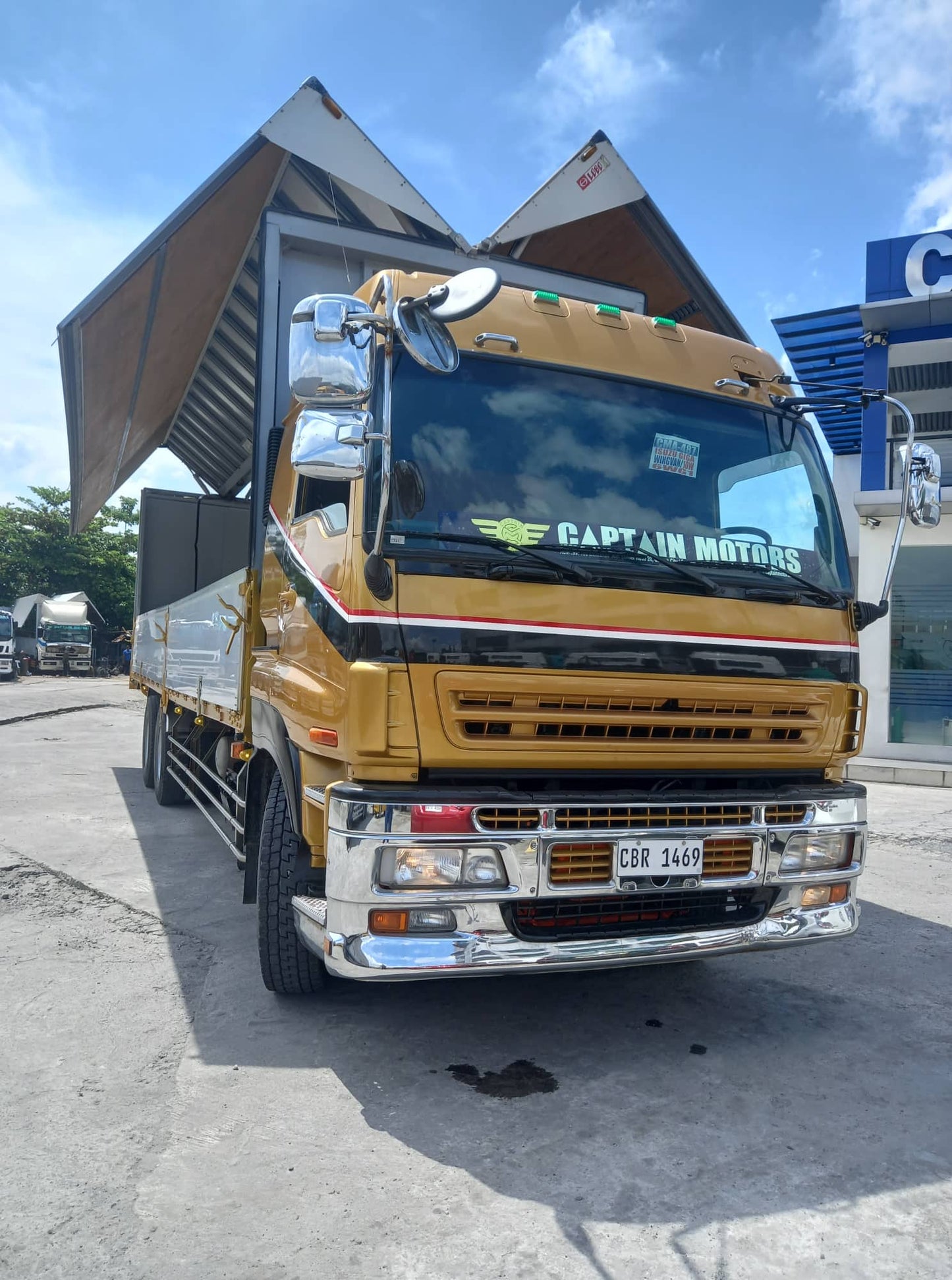 Isuzu Giga Wing Van 10W WV0823-0055-14