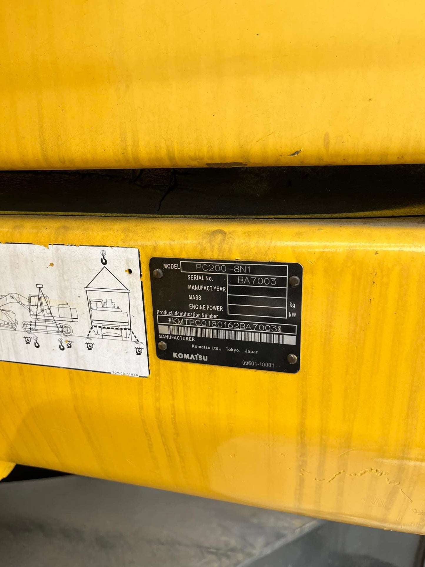 Komatsu PC200-8N1 TEX0823-0067-12