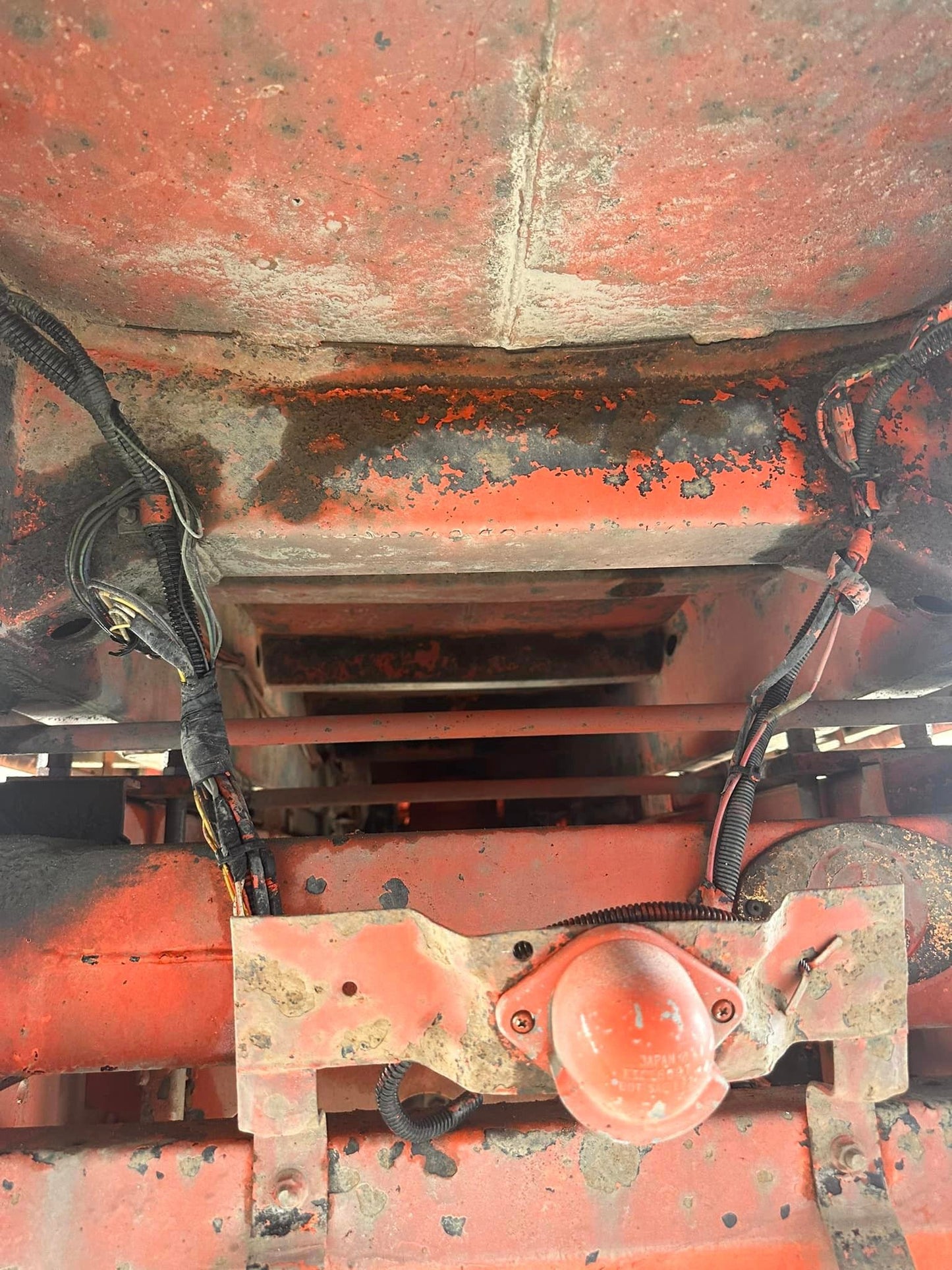 Isuzu Giga Dump Truck DT00823-0060-17
