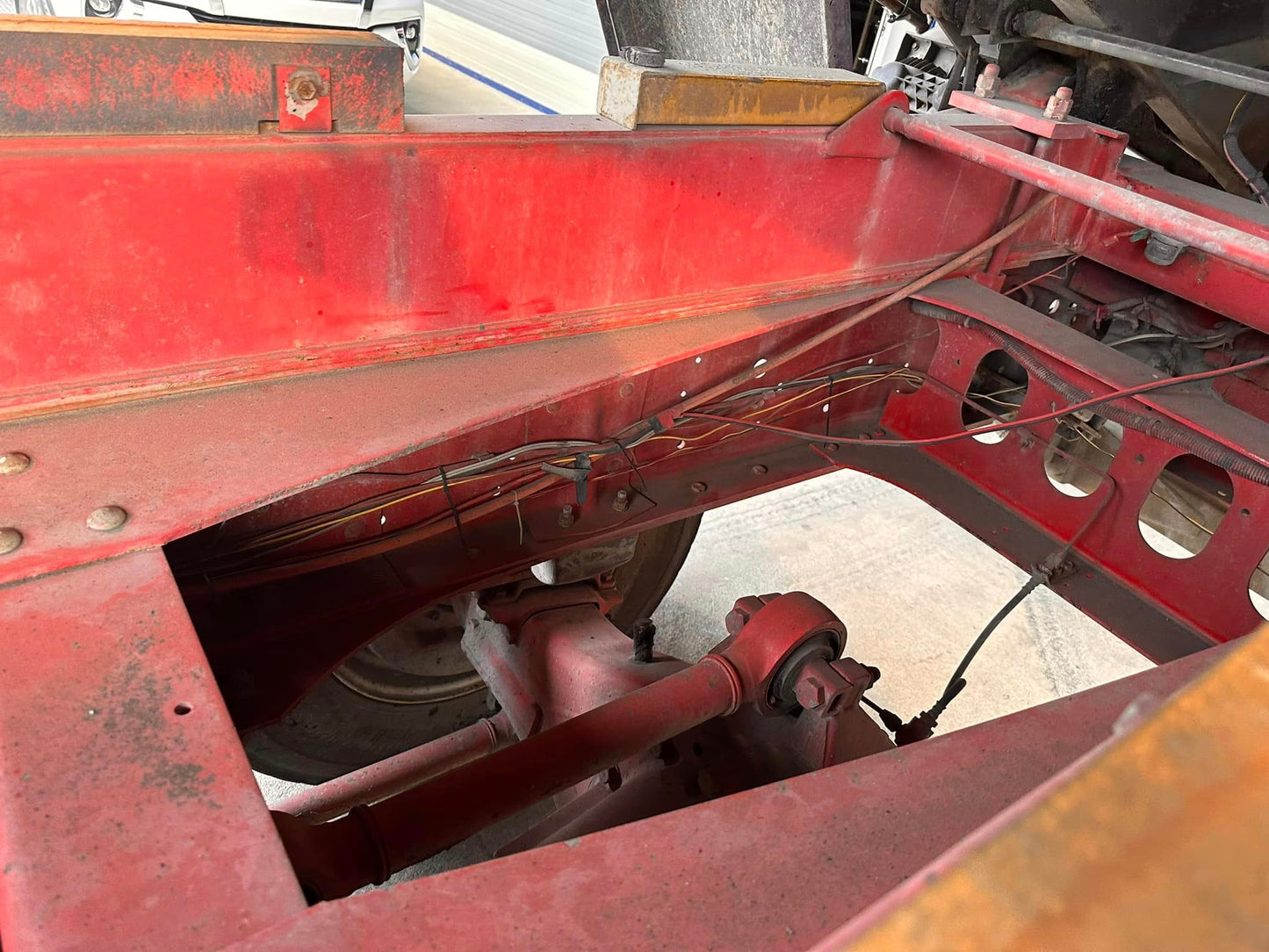 Isuzu Giga Dump Truck DT00823-0059-17