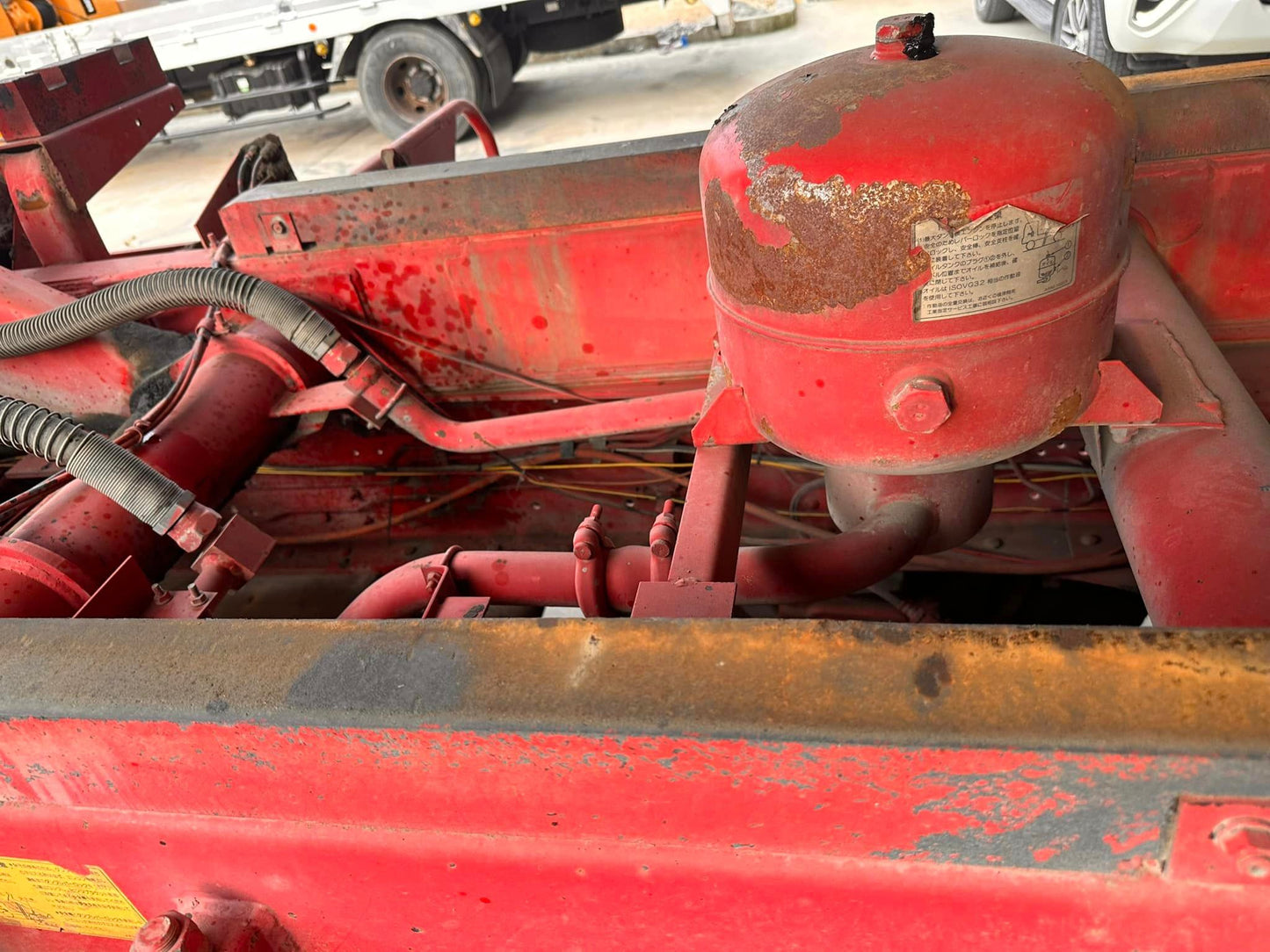 Isuzu Giga Dump Truck DT00823-0059-17