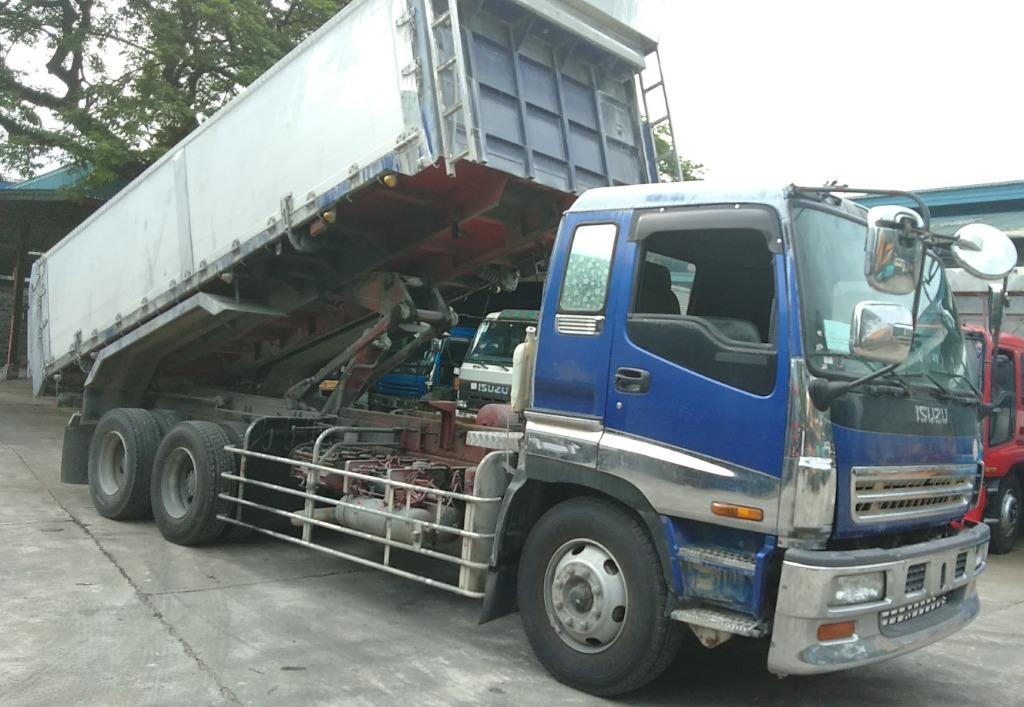 2017 Isuzu GIga Dump Truck 10W CRT0423-0018-3