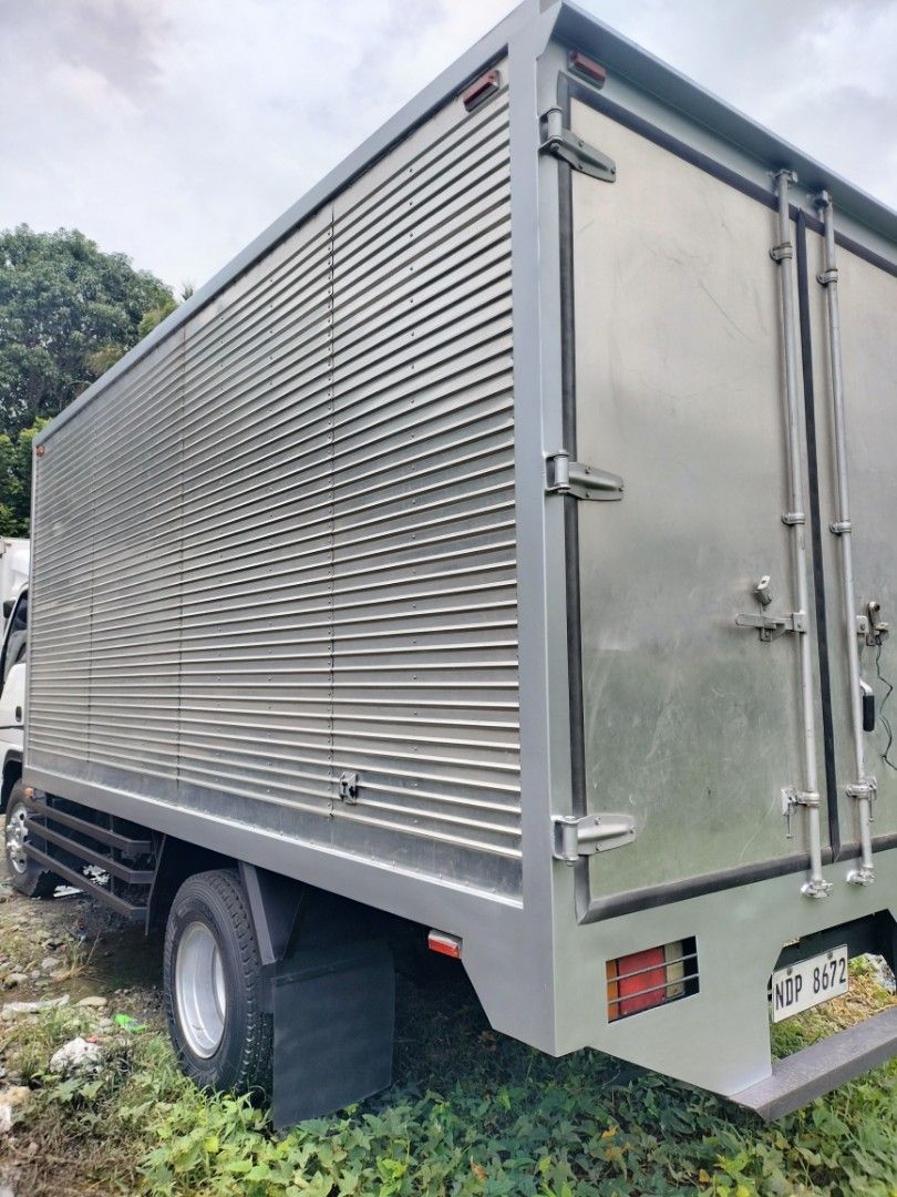 2019 Isuzu Closed Van CV0723-0002-9