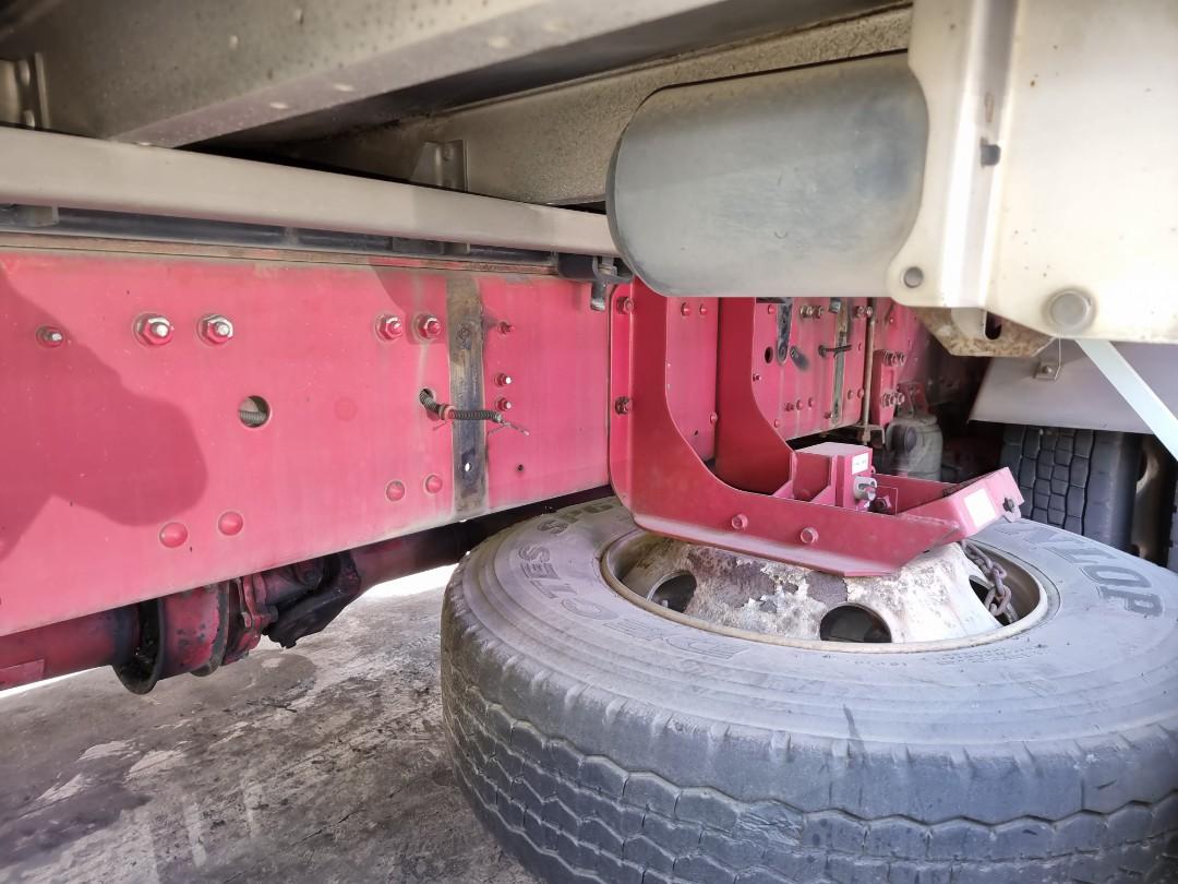 Mitsubishi Fuso Wing Van WV0823-0039-10