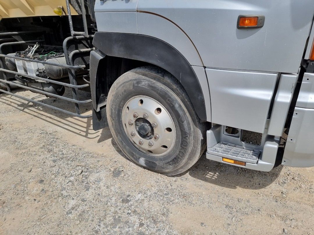 Hino P11C Dump Truck DT00723-0032-11