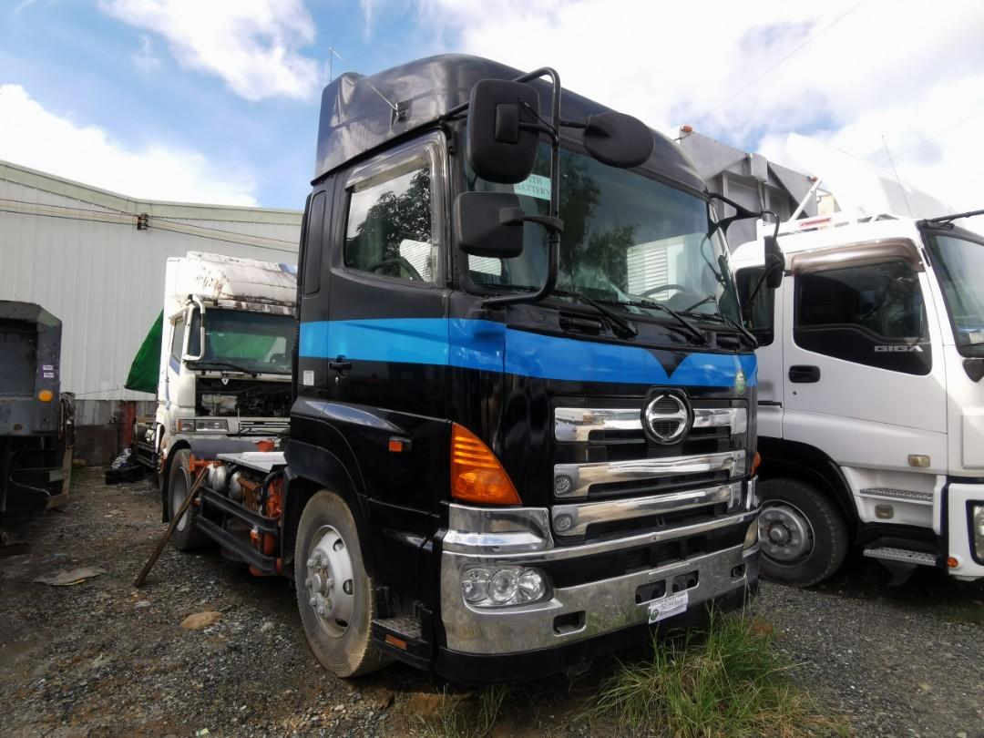 Hino Tractor Head ST0423-0018-11