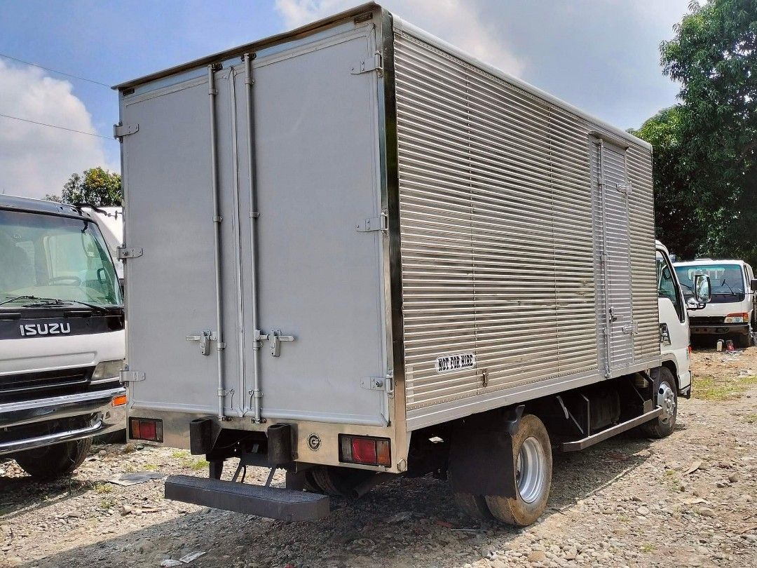 Isuzu Elf 14 Ft. Closed Van CV0723-0008-9