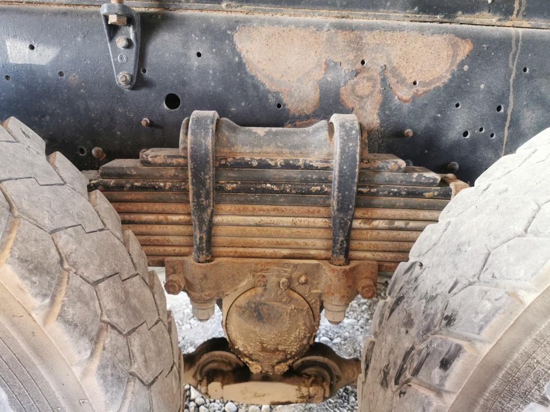 Isuzu Giga Dump Truck DT00723-0033-11