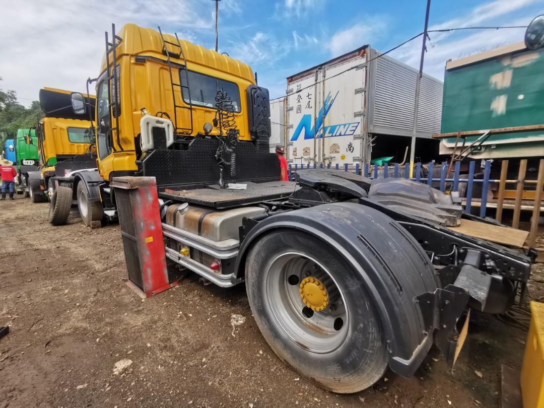 Isuzu Giga Tractor Head ST0423-0016-11