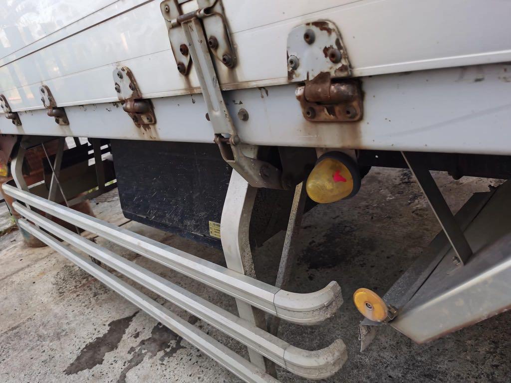 Isuzu Giga Wing Van WV0723-0006-11