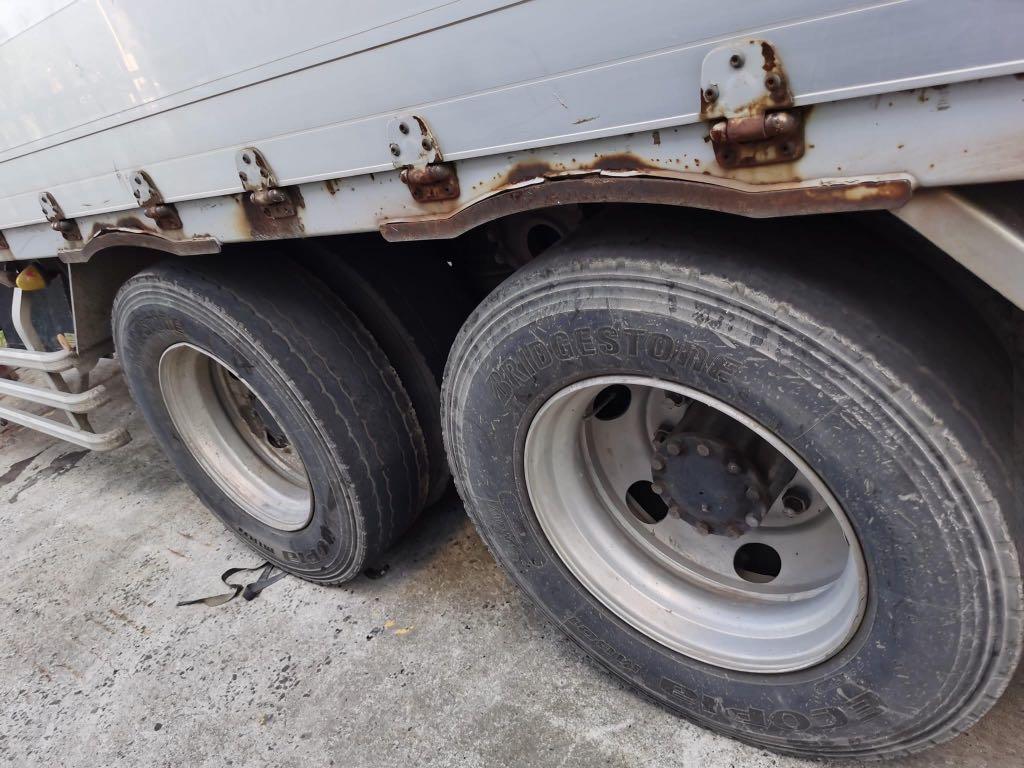 Isuzu Giga Wing Van WV0723-0006-11