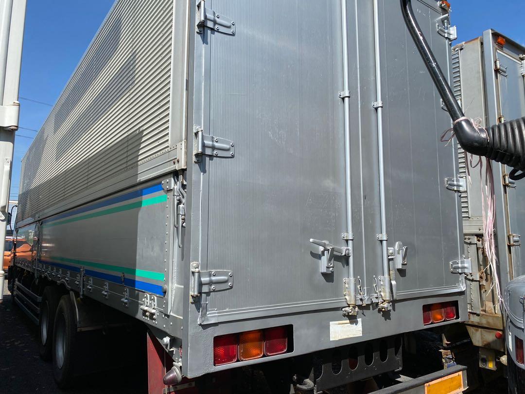 Isuzu Giga Wing Van WV0723-0002-11