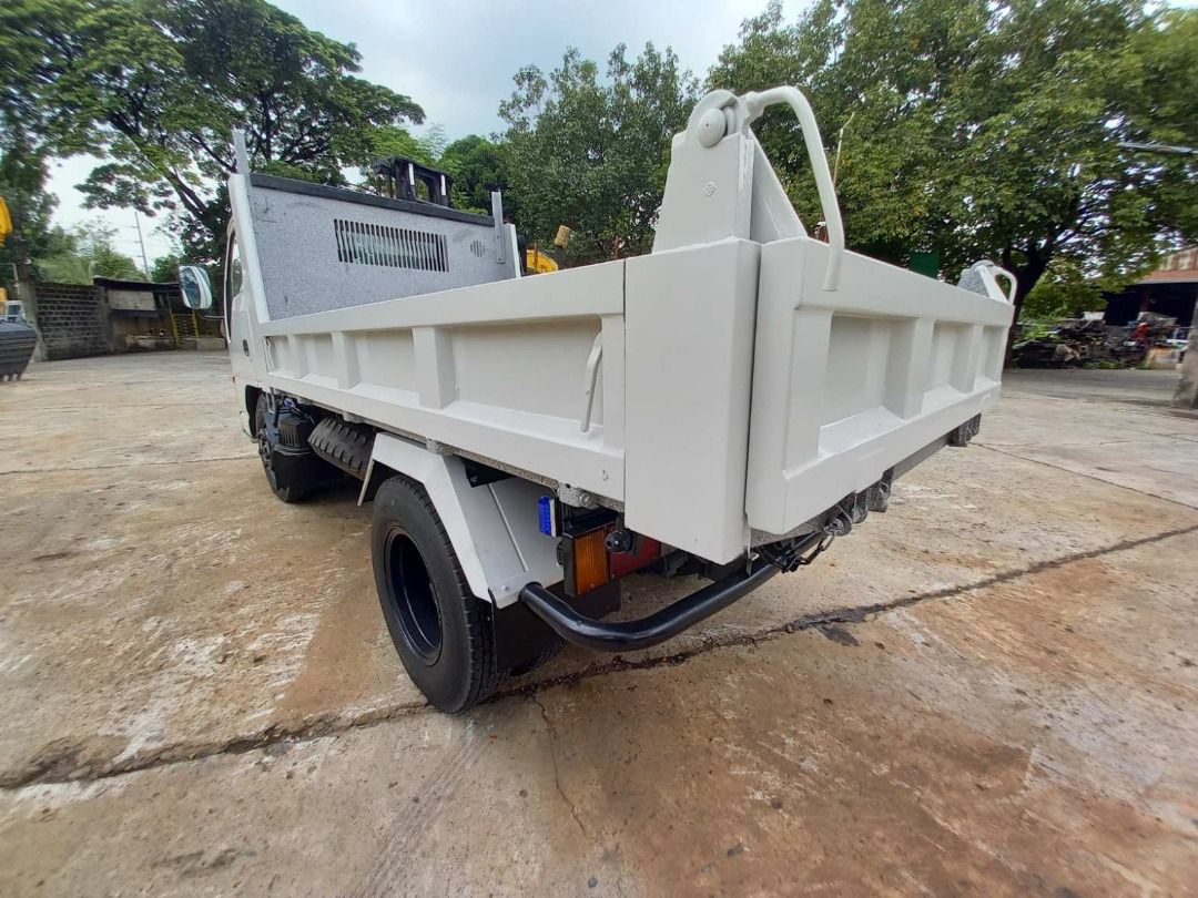 Isuzu Mini Dump Truck DT00823-00423-3