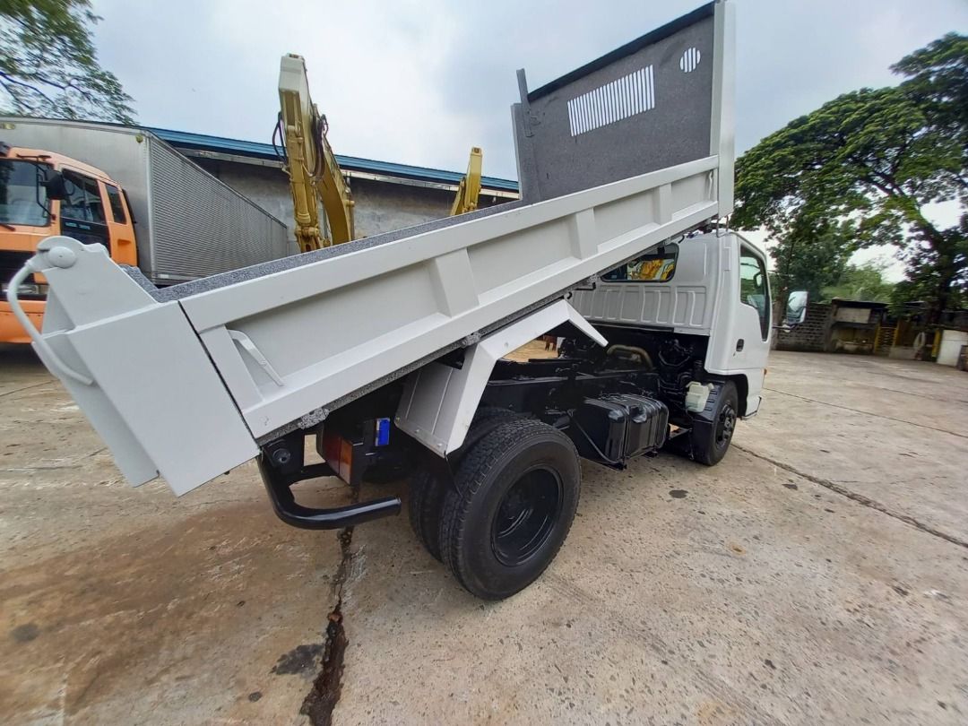 Isuzu Mini Dump Truck DT00823-00423-3