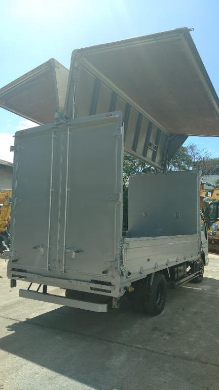 Isuzu Wing Van 15 ft. WV0823-0033-3
