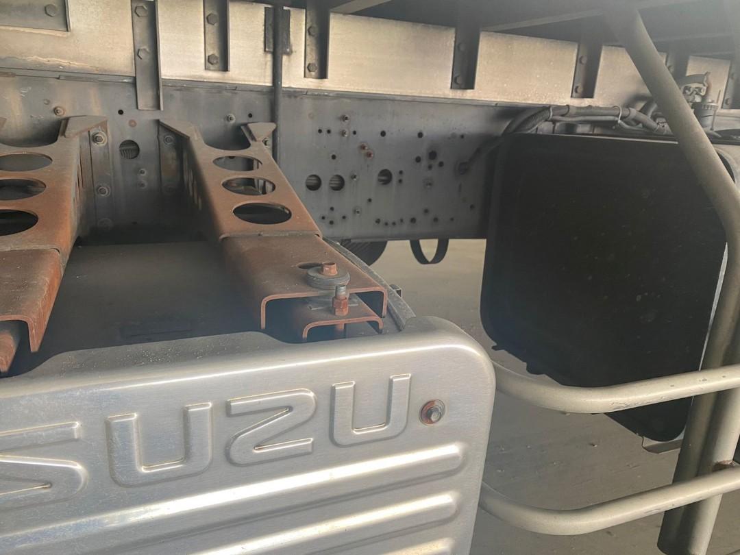 Isuzu Giga Max 10W Freezer Van 32 ft. FV0823-0016-10