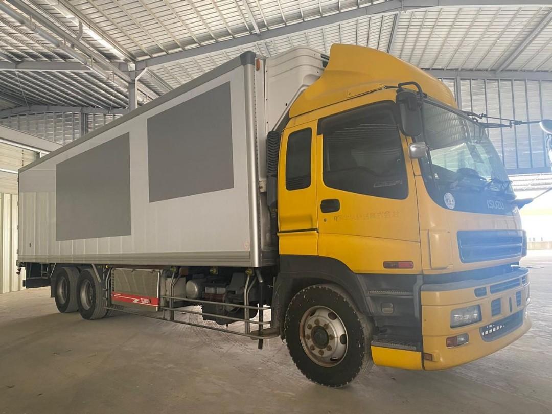 Isuzu Giga Max 10W Freezer Van 32 ft. FV0823-0016-10