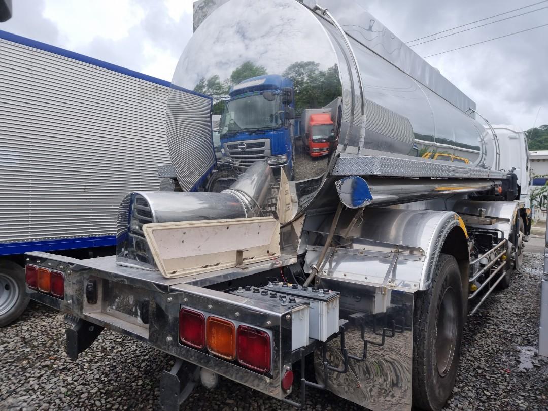 Isuzu Giga Stainless Tanker TNK0823-0015-10