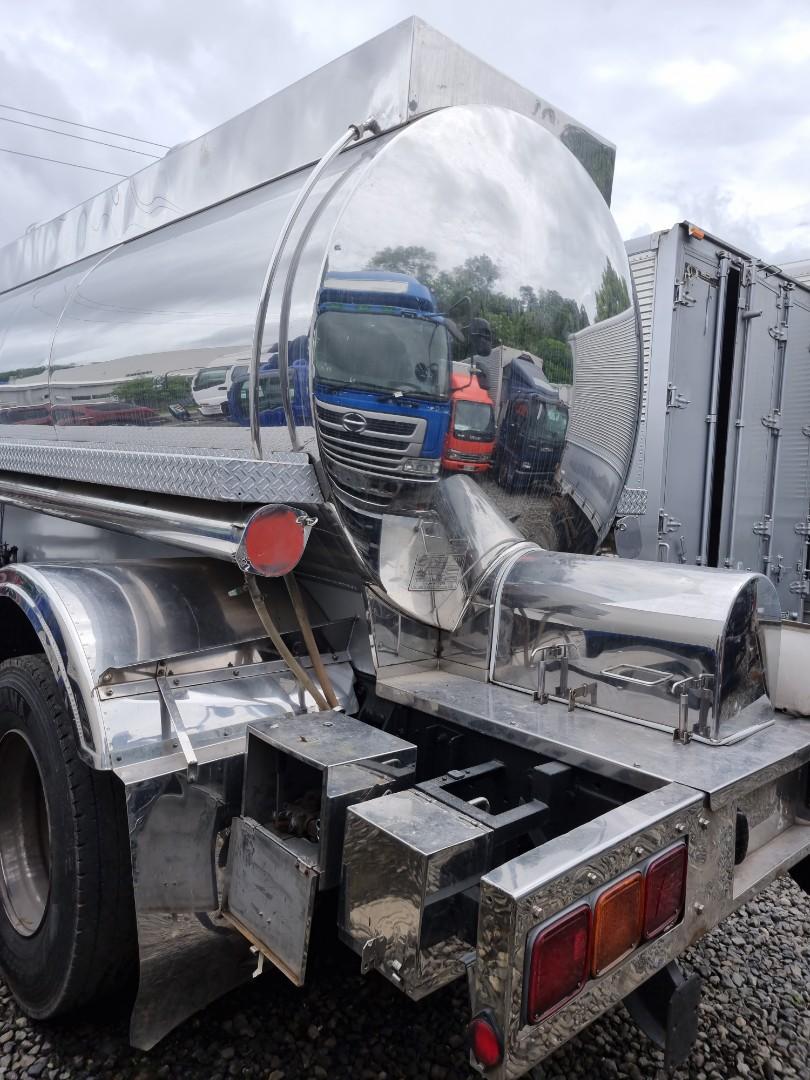 Isuzu Giga Stainless Tanker TNK0823-0015-10