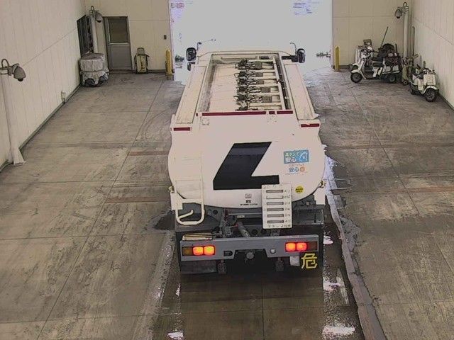 Isuzu Giga Tanker TNK0823-0016-10