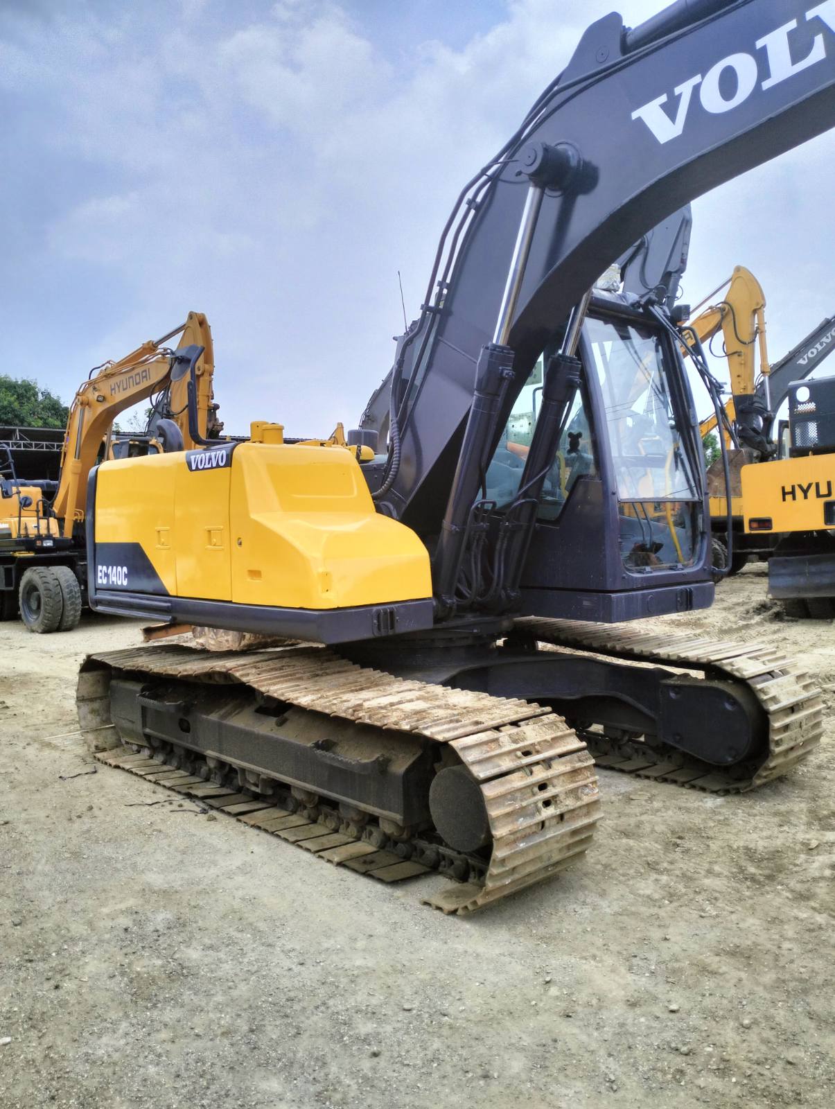 2016 Volvo Excavator TEX0723-0050-6
