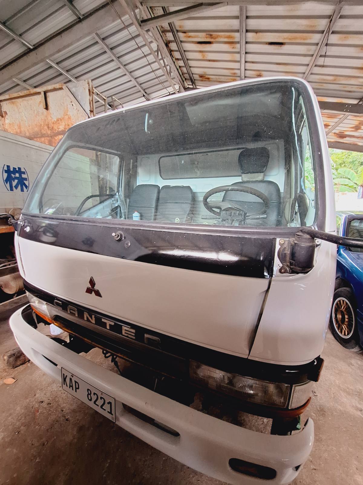 Mitsubishi NPR Dump Truck DT00823-0043-13