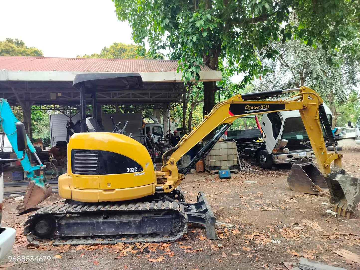 Caterpillar 303 TEX0823-0072-13 (0.065 cu. m)