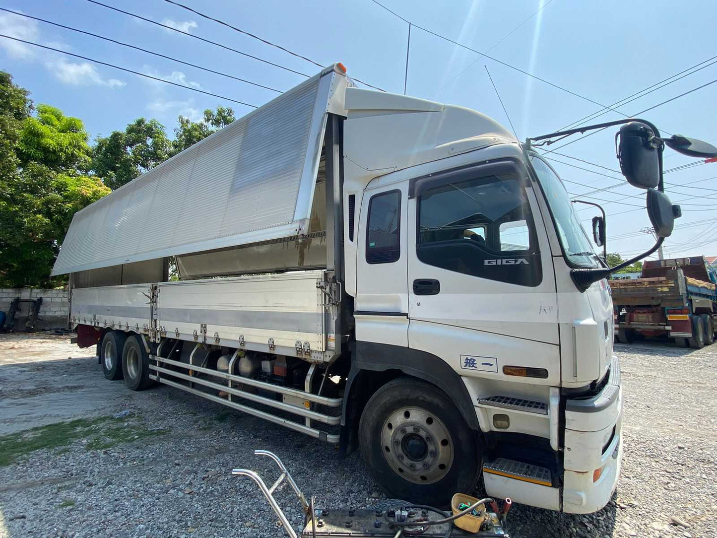 Isuzu Giga Wing Van 10W WV0823-0058-15