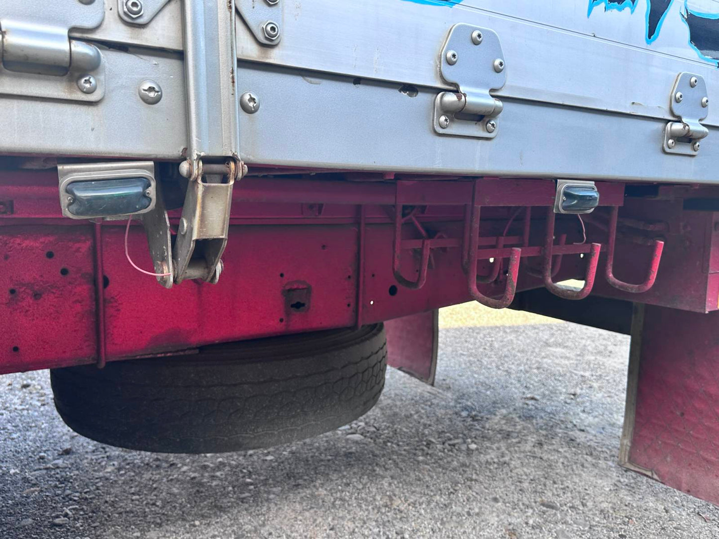 Hino 700s 10W Wing Van 32 ft. WV0823-0062-15