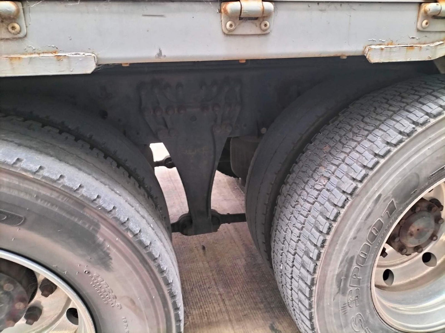 Fuso Super Great 10W Wing Van WV0823-0066-15