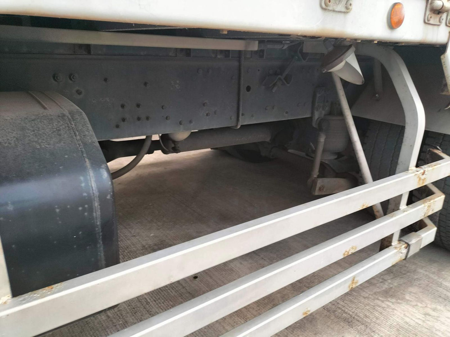 Fuso Super Great 10W Wing Van WV0823-0066-15