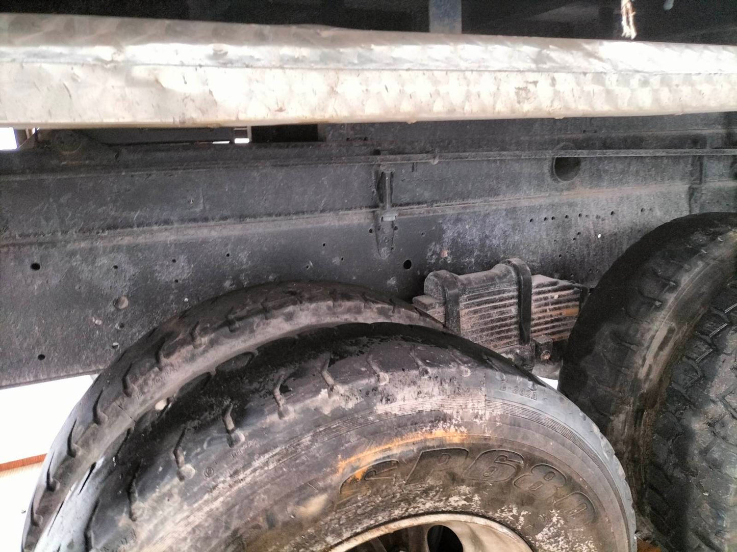 Isuzu Giga Dump Truck DT00823-0054-15