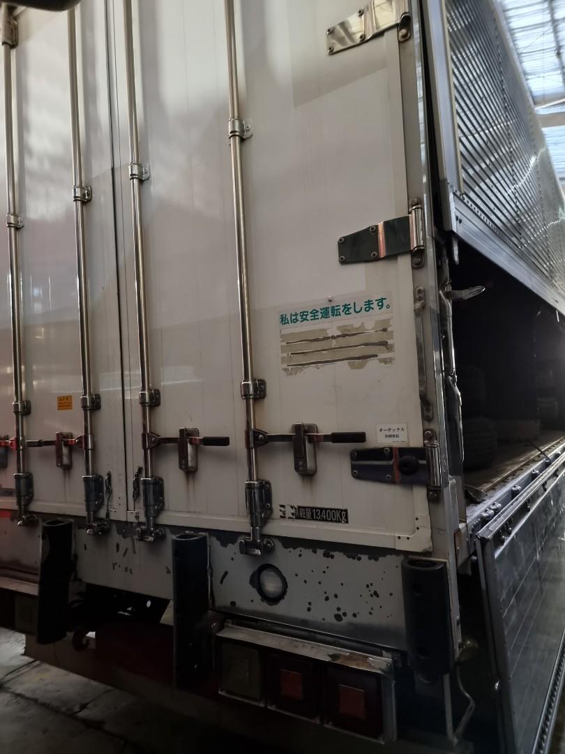 Mitsubishi Fuso 10W Wing Van WV0823-0036-10