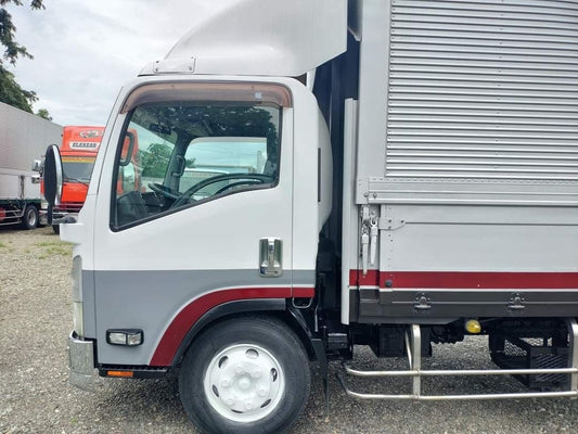 Isuzu Elf Closed Van WV0723-0021-9