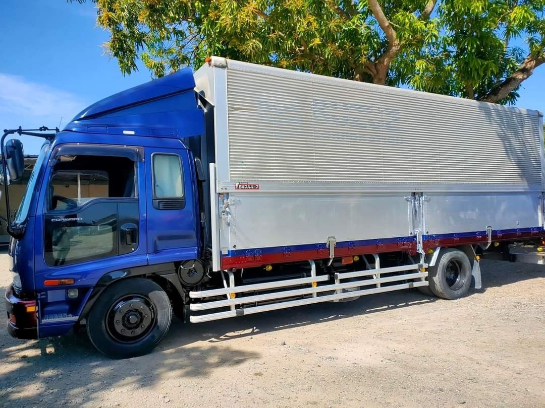 Isuzu Forward 22ft. Wing Van WV0723-0028-9