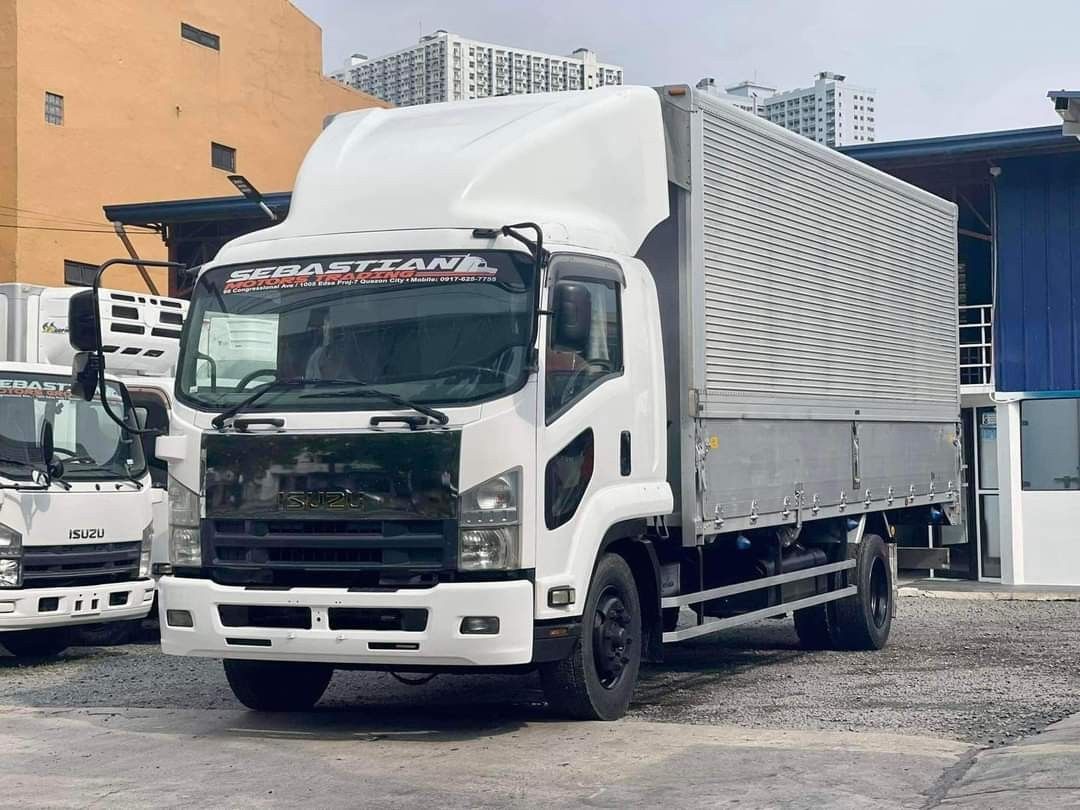 Isuzu Forward Wing Van WV0723-0024-9