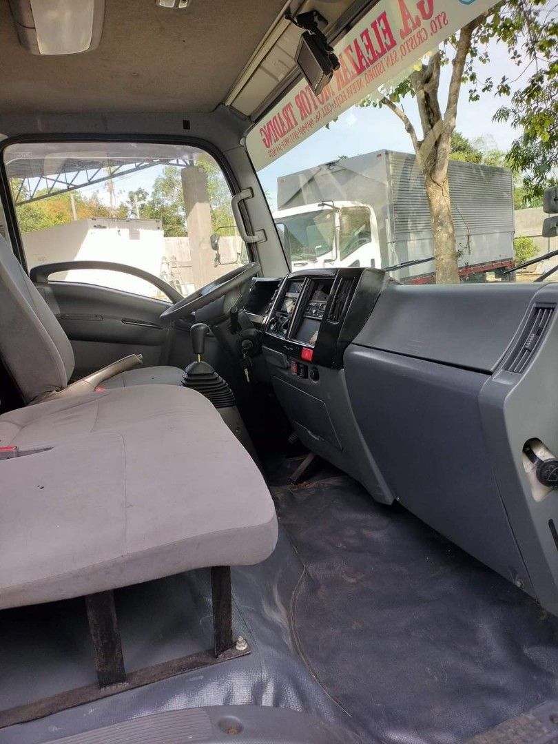 Isuzu Elf 15ft. Freezer Van FV0723-0008-9