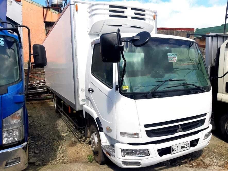 Fuso Fighter Freezer Van 20 ft. FV0823-0019-14