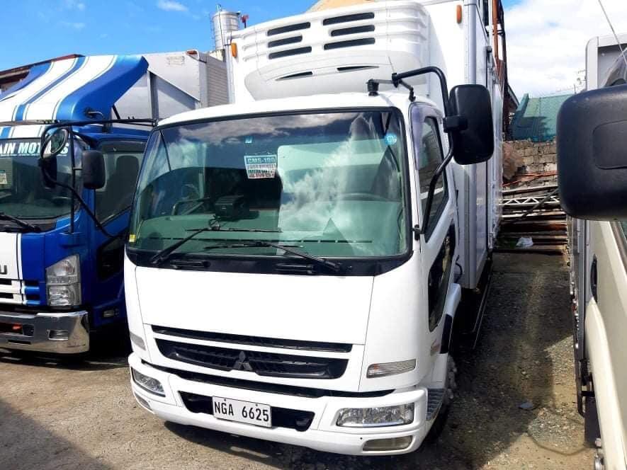 Fuso Fighter Freezer Van 20 ft. FV0823-0019-14