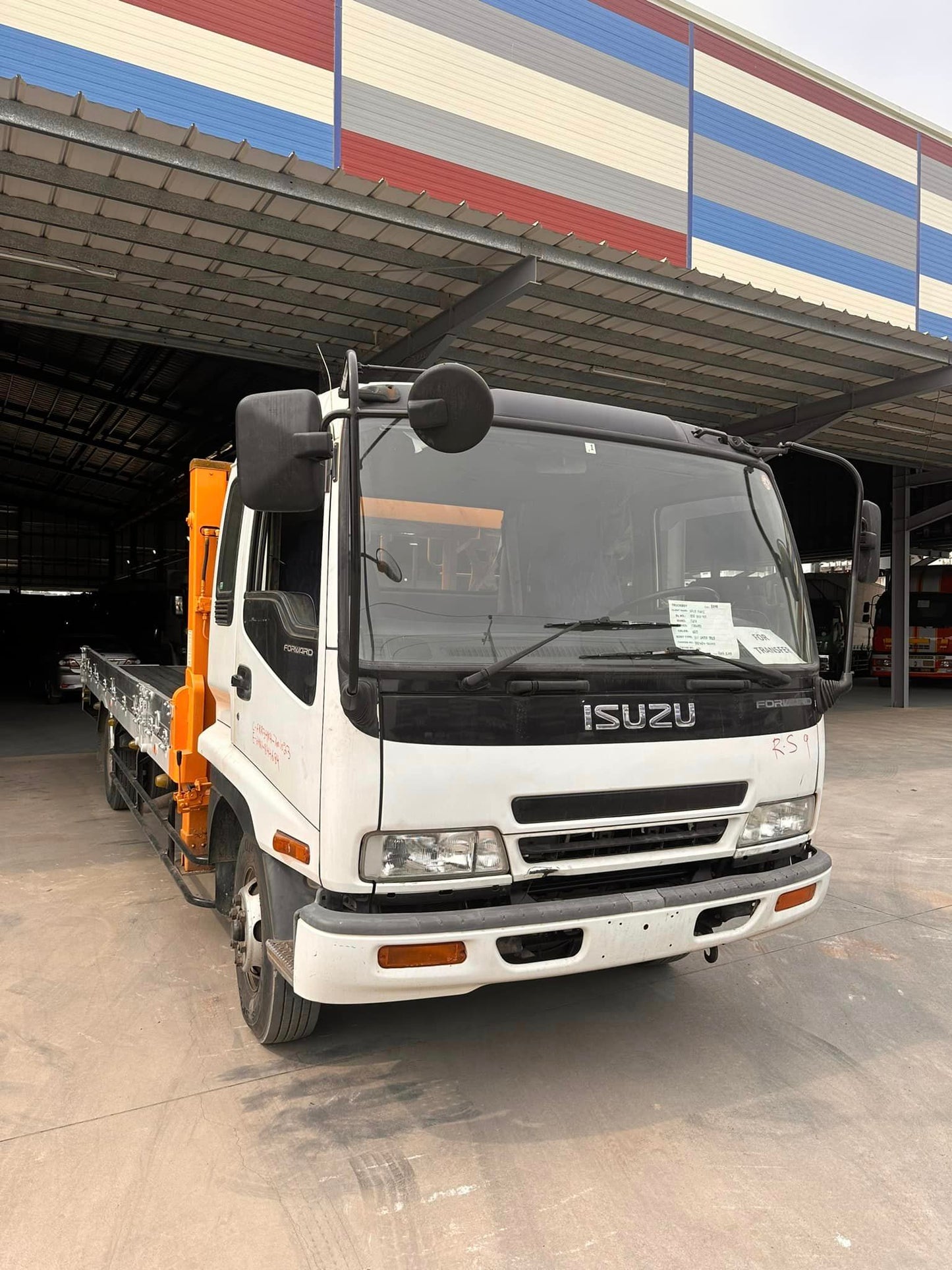 Isuzu Forward Self Loader SLT0823-0022-17