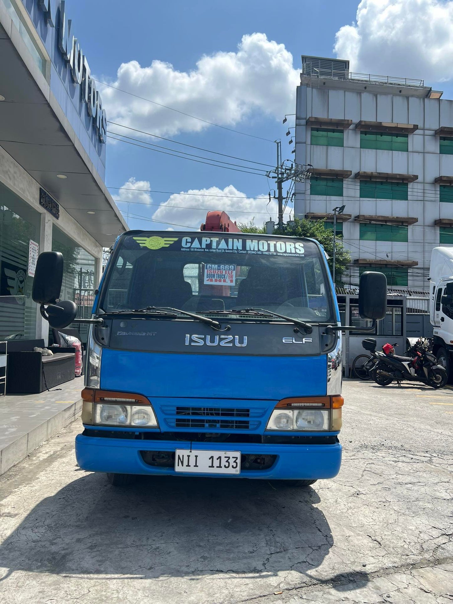 Isuzu Elf Boom Truck 6W ST0823-0036-14