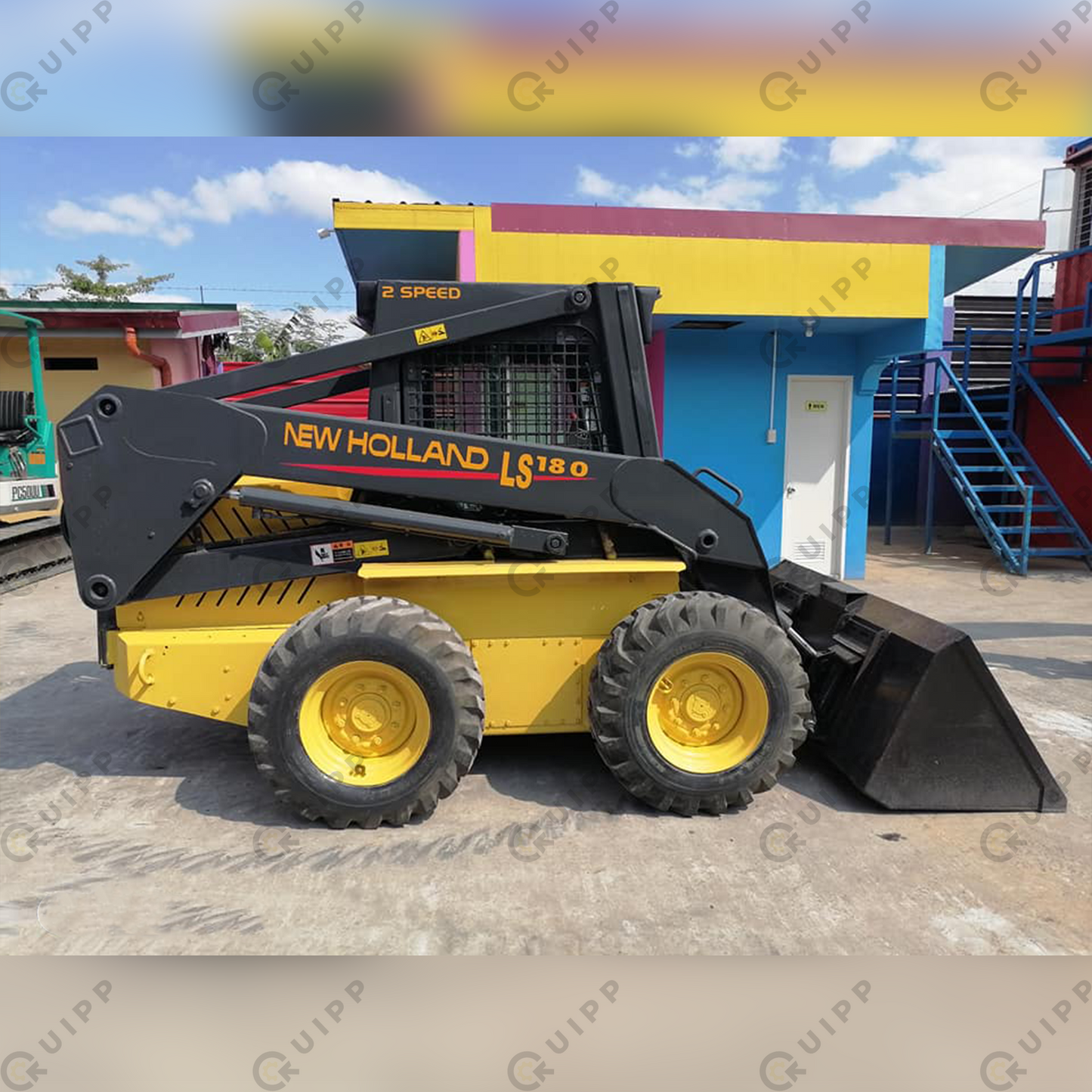 New Holland LS180 Skid Steer Loader