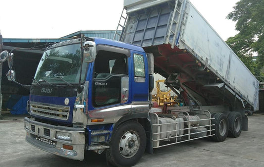 2017 Isuzu GIga Dump Truck 10W CRT0423-0018-3