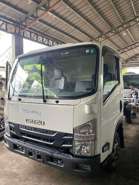 Isuzu Elf Closed Van CV0723-0004-9