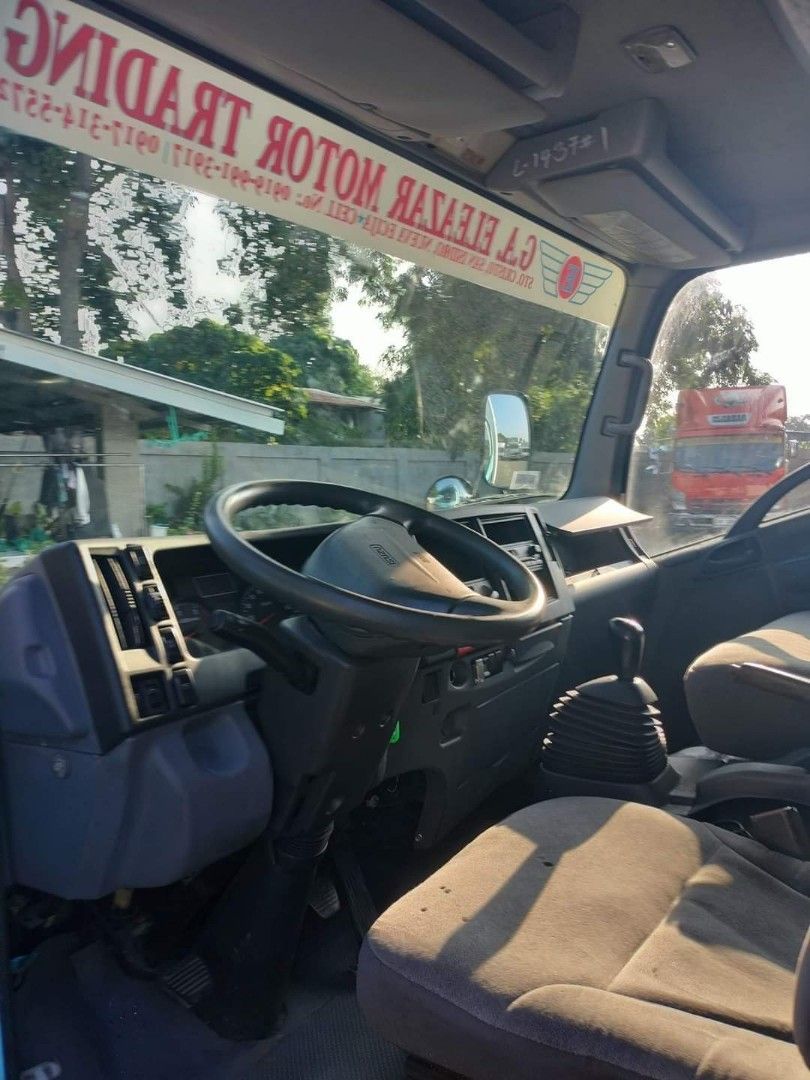Isuzu Elf 14 Ft. Closed Van CV0723-0009-9