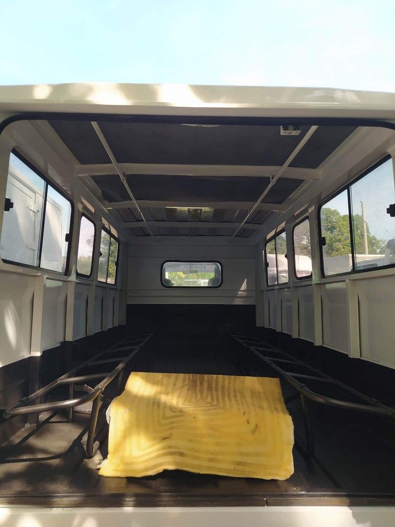 2019 Isuzu Elf Closed Van CV0723-0003-9